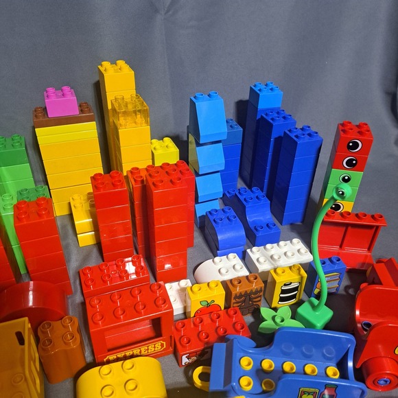 Lego Duplo 165 Pc Lot Blocks Vehicles People‎ - Some VTG Rainbow Stacking - Picture 5 of 5